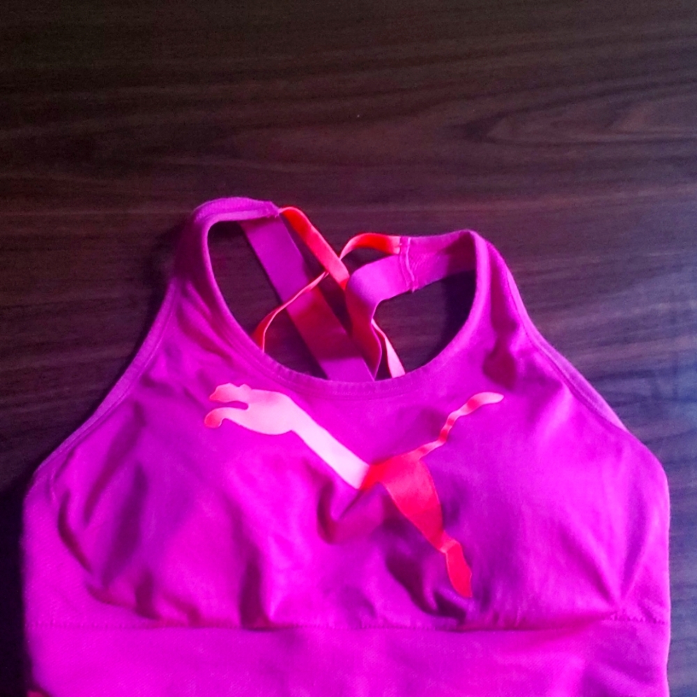 Yoga puma top